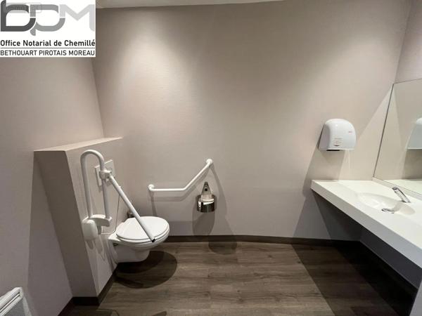 Achat - Fonds et/ou murs commerciaux | Bureaux Chemillé-en-Anjou 49120 172 m 2