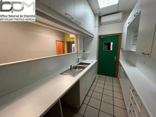 Achat - Fonds et/ou murs commerciaux | Bureaux Chemillé-en-Anjou 49120 172 m 2