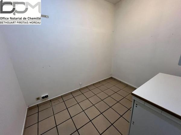 Achat - Fonds et/ou murs commerciaux | Bureaux Chemillé-en-Anjou 49120 172 m 2