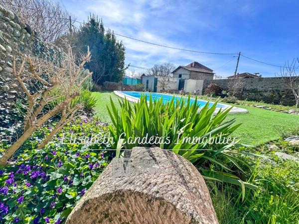 Maison de charme rénovée - avec piscine et vue Pyrénées
