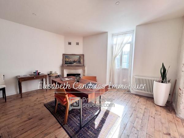 Maison de charme rénovée - avec piscine et vue Pyrénées