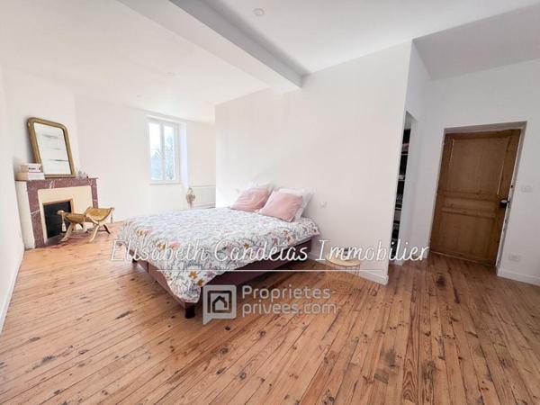 Maison de charme rénovée - avec piscine et vue Pyrénées