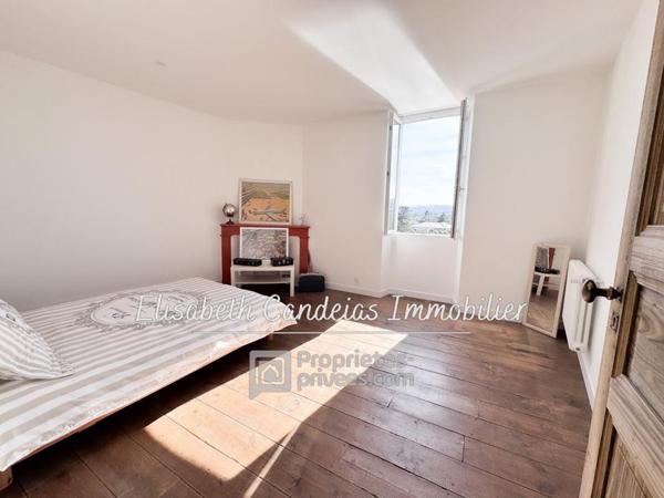 Maison de charme rénovée - avec piscine et vue Pyrénées