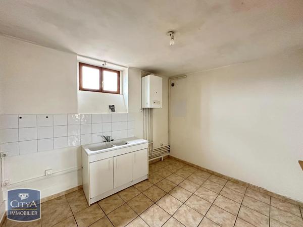 Appartement à louer 3 pièces 83.39m² Mâcon (71000)