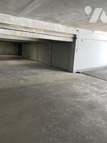 Garage fermé dans copropriété