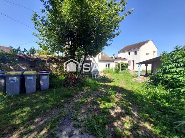 Ensemble de 2 maisons proche des commodités