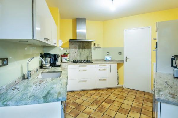 Maison d'architecte à vendre 9 pièces BIRAC SUR TREC (47)