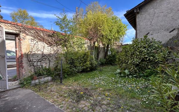 Maison à vendre    3 pièces •  Mer