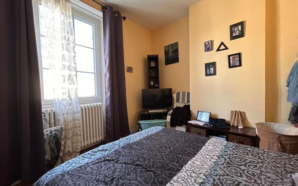 Maison à vendre    3 pièces •  Mer