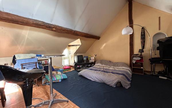 Maison à vendre    3 pièces •  Mer