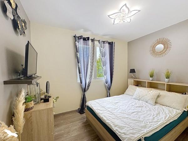 Maison 223 650 € Gourdon 4 p 63 m² DPE C