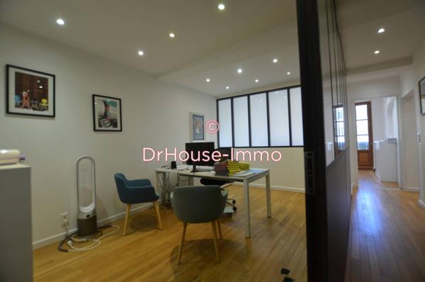 Bureau à vendre 8 pièces de 145 m²