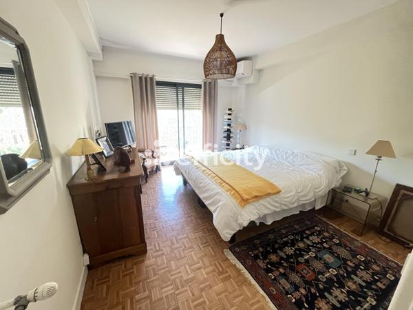 Appartement 5 pièces - 127 m²