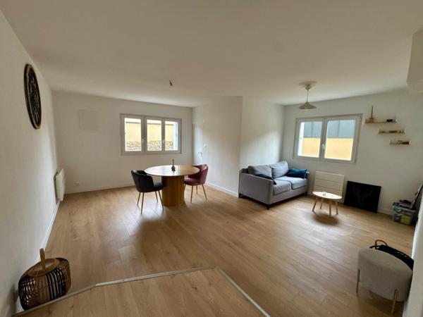 Maison de bourg 2 chambres avec jardin