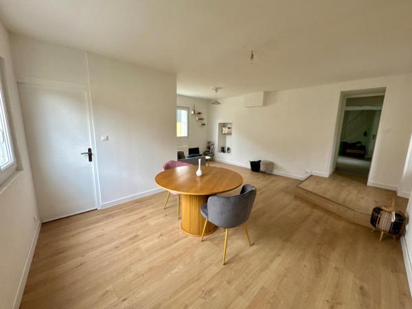 Maison de bourg 2 chambres avec jardin