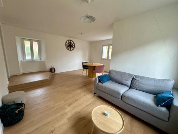 Maison de bourg 2 chambres avec jardin