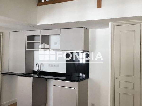 Location Appartement 2 pièces 36.8 m² - 21 RUE DE LA PREFECTURE Besancon 25000