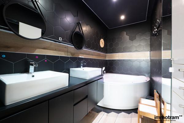 Vente Appartement 98m2 - 3 chambre(s) - Croix, Villa Cavrois • Réf. VA27391