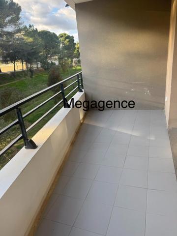 Appartement à LA LONDE-LES-MAURES, 83250 - 2 pièces 37m²