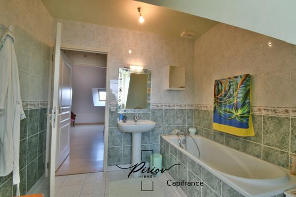 Pavillon 2000 - Plain Pied - 2 sdb - 134 m² - véranda - jardin clos