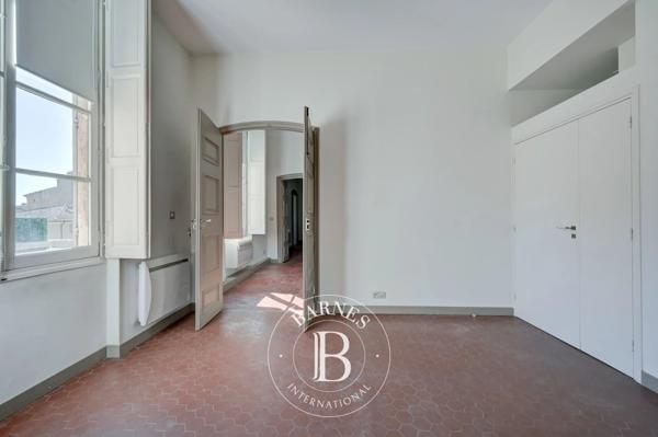 Aix-en-Provence, Appartement 2 Chambres -  181 m² à vendre