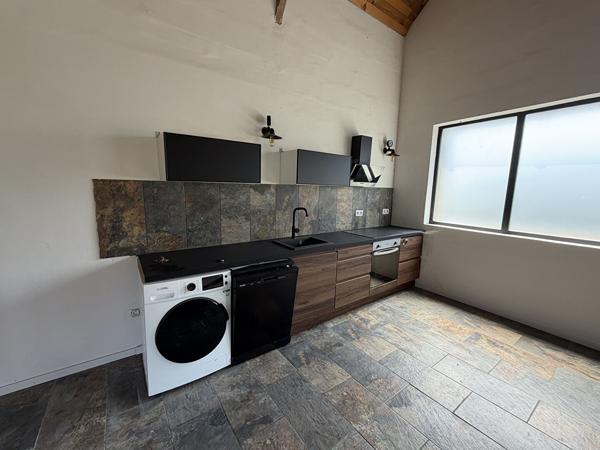 Maison atypique 82 m² ? 1 chambre ? Jardin ? Terrasse ? Servins