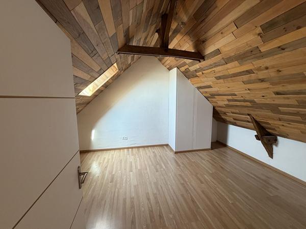Maison atypique 82 m² ? 1 chambre ? Jardin ? Terrasse ? Servins