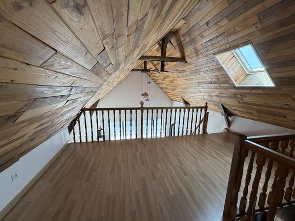 Maison atypique 82 m² ? 1 chambre ? Jardin ? Terrasse ? Servins
