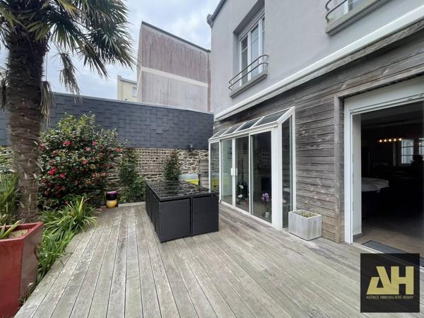 BREST RIVE DROITE QUATRE MOULINS - MAISON DE CHARME DES ANNEES 30 - 4 CHAMBRES - SECTEUR CALME - JARDIN CLOS ET TERRASSE