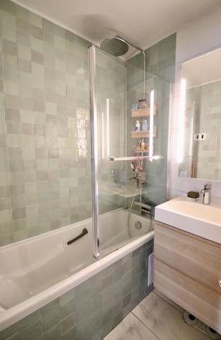 T5 proximité immédiate métro gabriel peri proche école box+cave