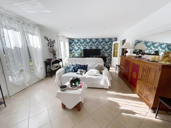 Maison de 472 m²