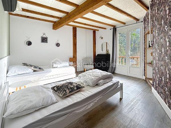 Maison de 472 m²