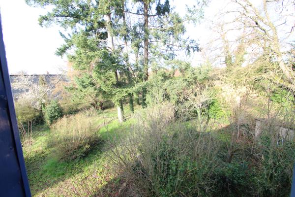 Dompierre-sur-Besbre (03290) Maison Quatre chambres à Vendre