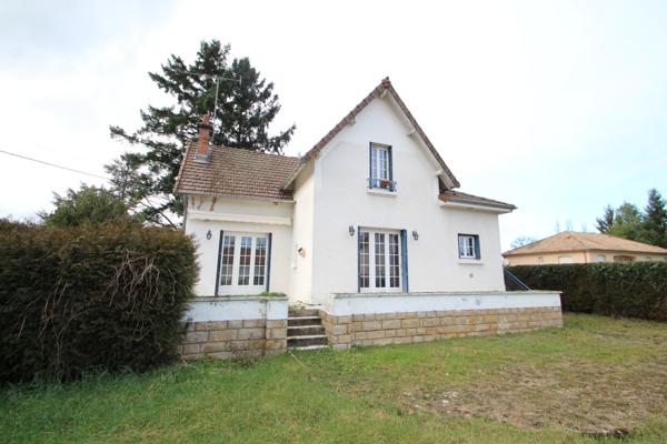 Dompierre-sur-Besbre (03290) Maison Quatre chambres à Vendre