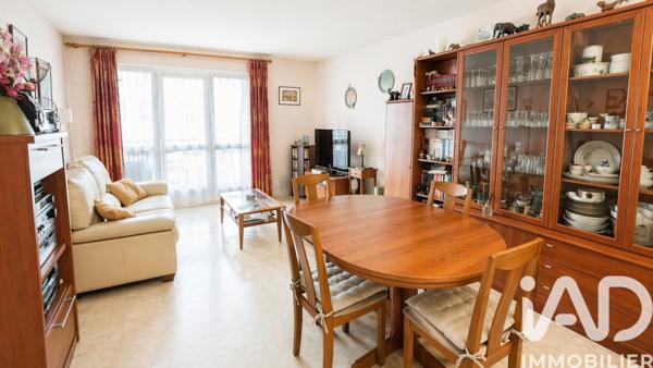Appartement à vendre 3 pièces 67 m² Courbevoie