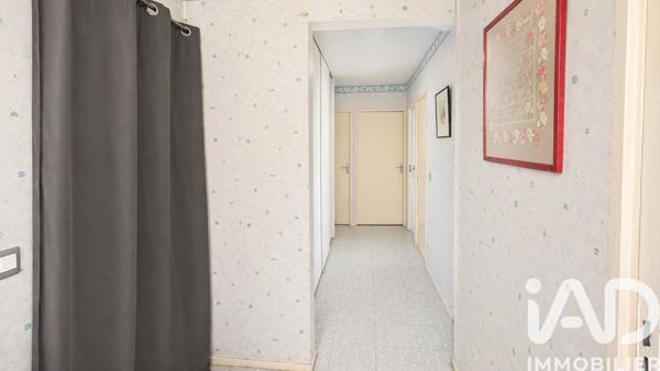Appartement à vendre 3 pièces 67 m² Courbevoie