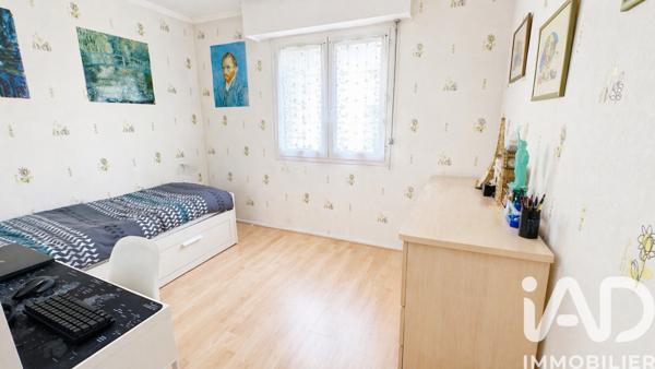 Appartement à vendre 3 pièces 67 m² Courbevoie