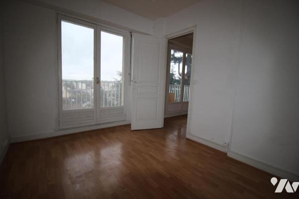 APPARTEMENT A VENDRE A CHAMPIGNY (94) 