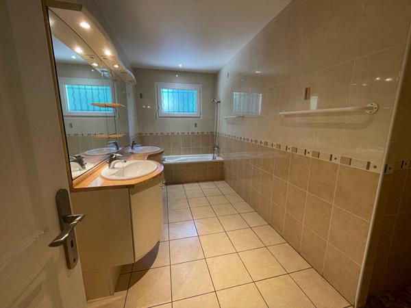 Carmaux, maison de type 4 de 108 m²