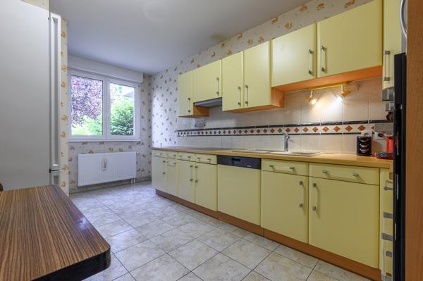 Bel appartement 3 chamb.en RDJ garage parking caves calme proche tram