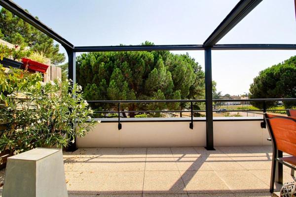 Exclusivité  BRUGES T4 82 M² dernier étage + terrasse 50 M² SUD