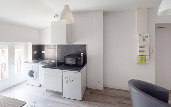 Appartement à louer    2 pièces •  Saint-Étienne