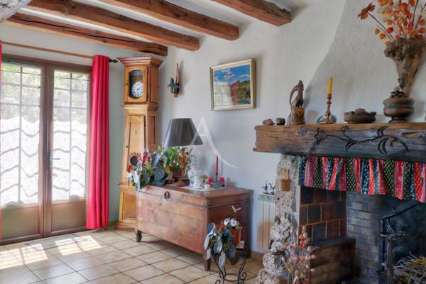 VIAGER VILLA DEUX NIVEAUX AVEC TERRASSE ET MAZET VUE IMPRENABLE SUR ESPARRON DE VERDON ET SON LAC