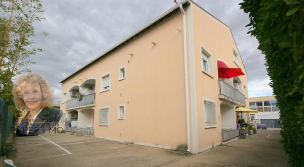 Le Grau-du-Roi (30240) GRAND STUDIO RDC, TERRASSE, Parking, proche Centre Ville