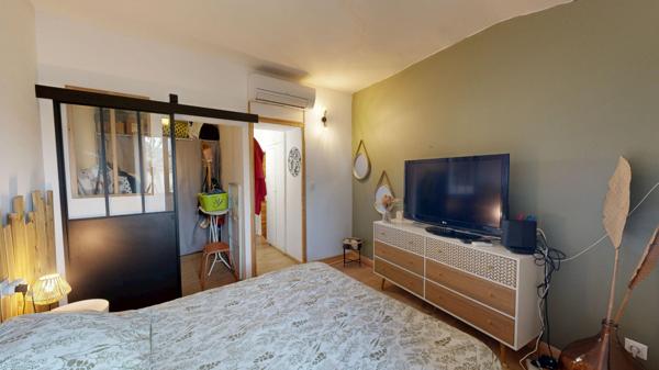 Maison à Villemoustaussou avec petit extérieur