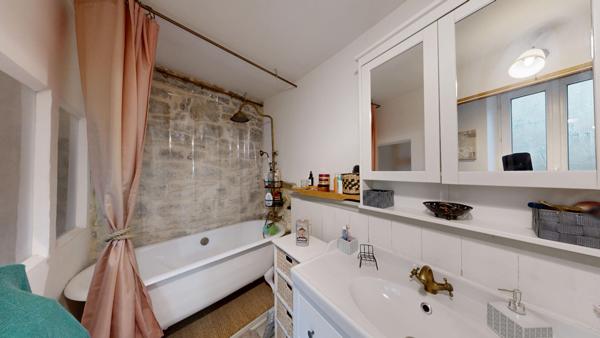 Maison à Villemoustaussou avec petit extérieur