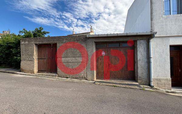 Maison à vendre    4 pièces •  Estagel