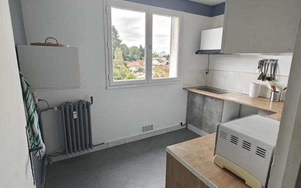 Appartement à vendre    4 pièces • 63,73 m2 Limoges