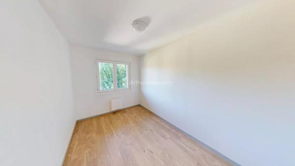 Location                                                      Appartement
                        
                     3 pièces                      53 m2                     à Saint-Jean-de-Bournay