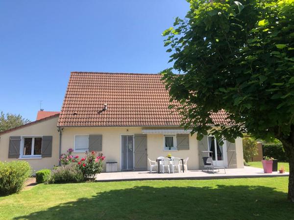 MAGNY-COURS - MAISON 110 M2 + GARAGE DOUBLE + TERRAIN 2300 M2